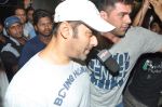 Salman Khan snapped at airport in Mumbai on 24th March 2013 (50).JPG